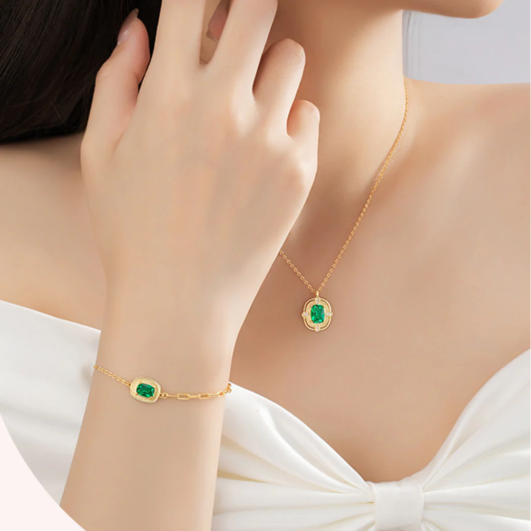 Esméra Jewellery Set - Image 5