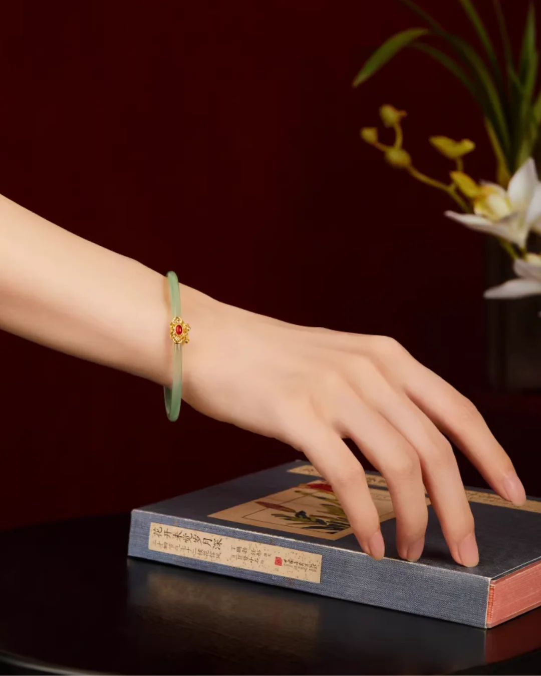 Imperial Ruyi Jade Duo Bangles - Image 13