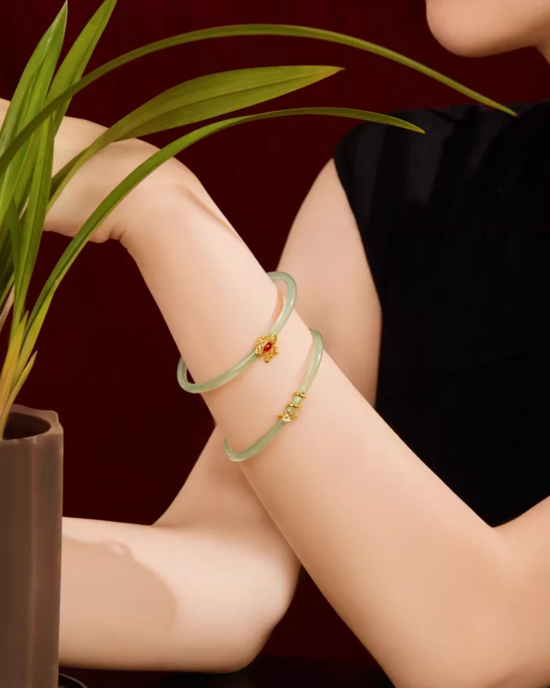 Imperial Ruyi Jade Duo Bangles - Image 15