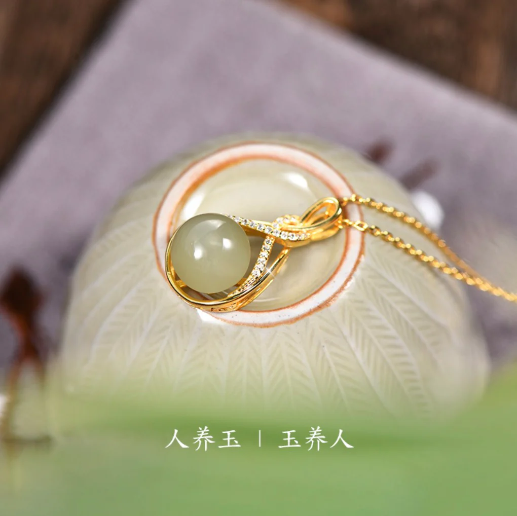 Mari Selle Pendant Necklace - Image 3