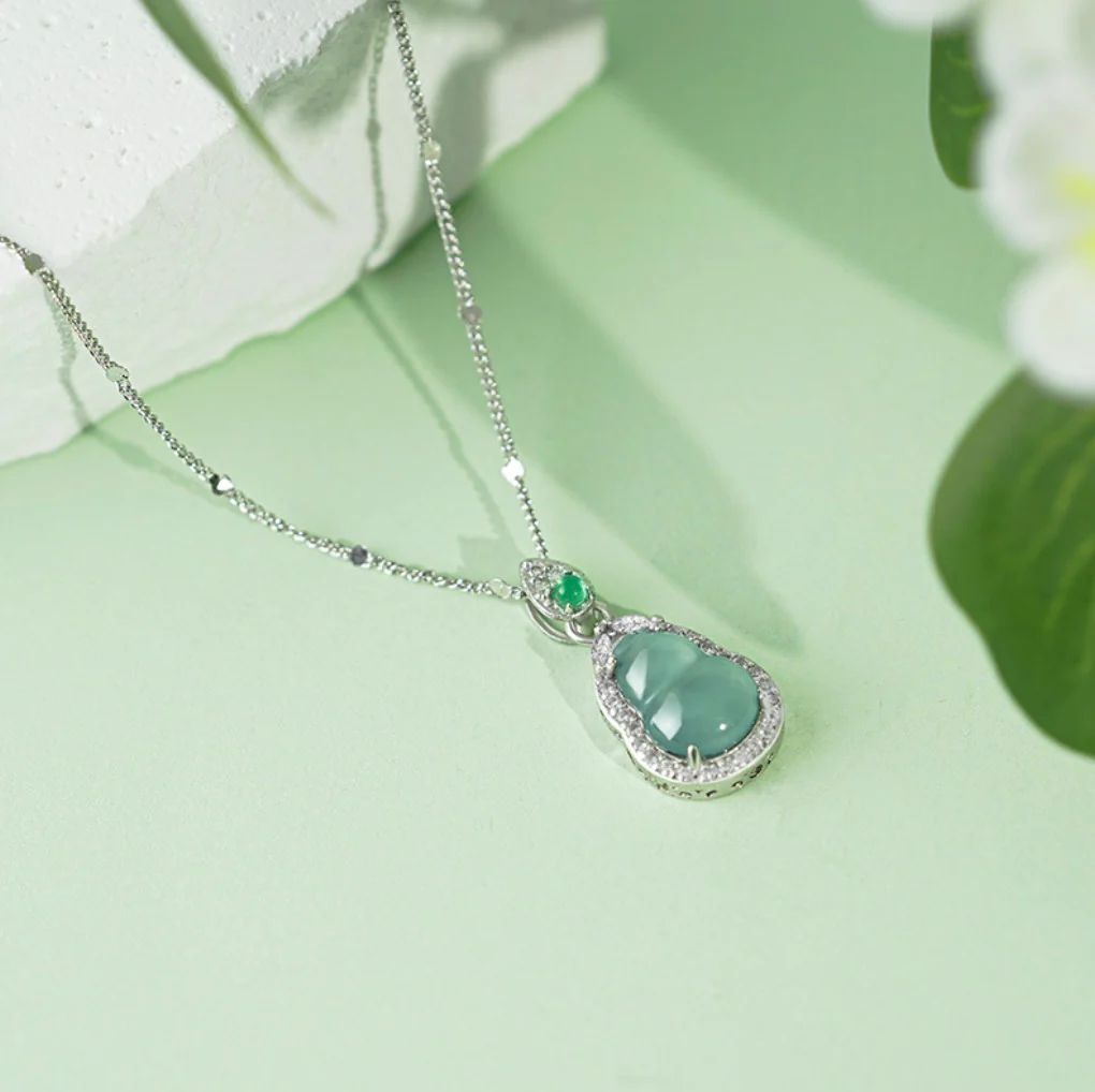 Seraphina Pendant Necklace - Image 4