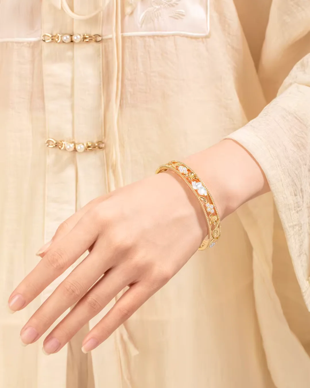 Legend of the Jade Rabbit Bracelet Set - Image 14