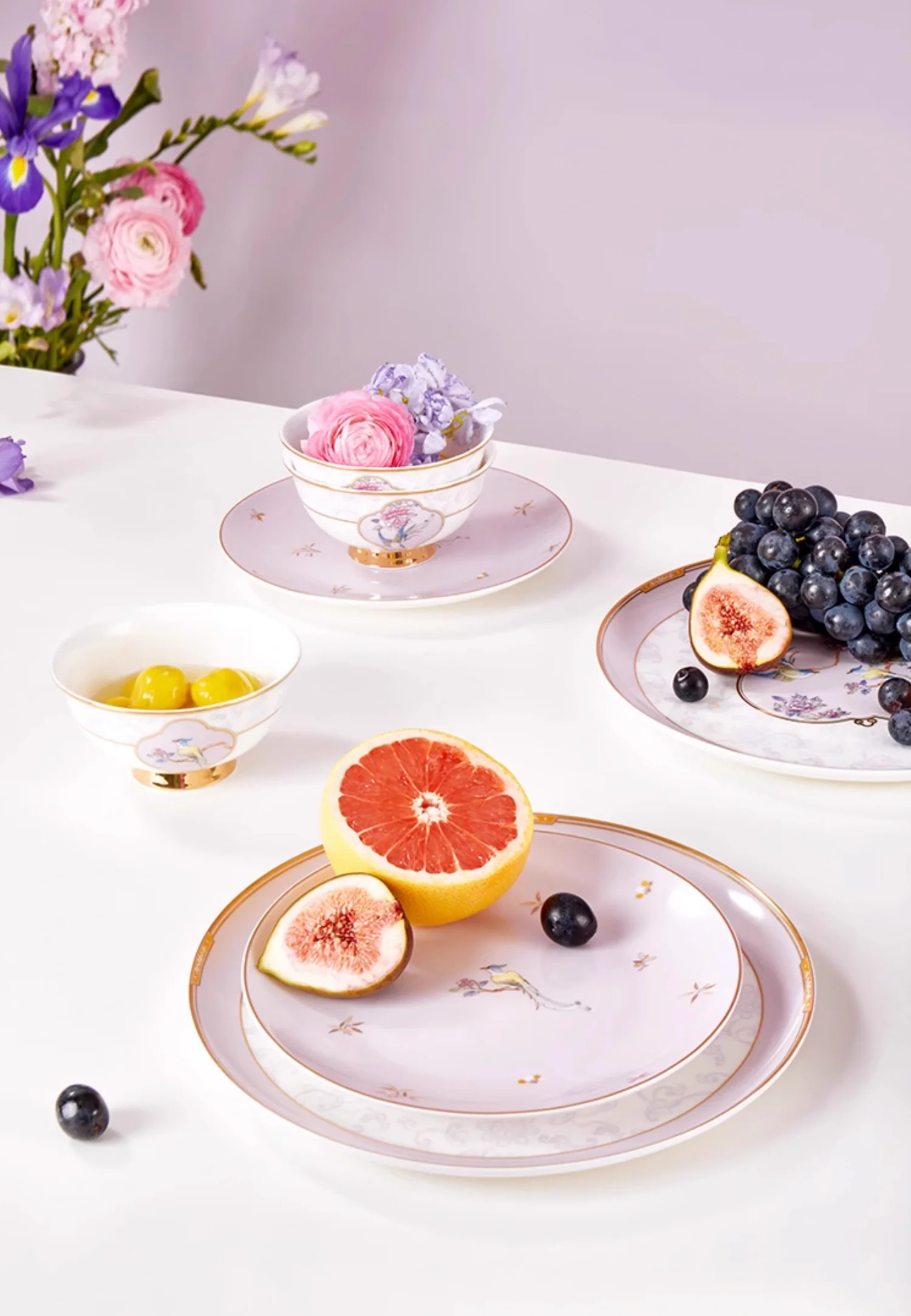 Yutang Elegance Dinnerware Gift Set - Image 10